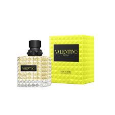 Donna Born In Roma Yellow Dream - Master Box